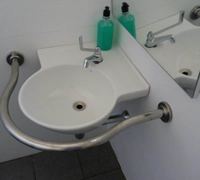 Adequação de Banheiros Acessíveis