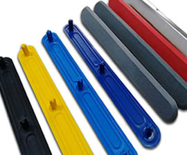 ELEMENTO TÁTIL PVC DIRECIONAL PINO CORES 