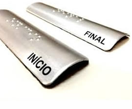 PLACA BRAILE CORRIMÃO