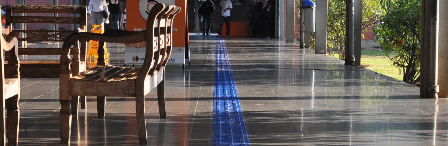 Piso Tátil Direcional